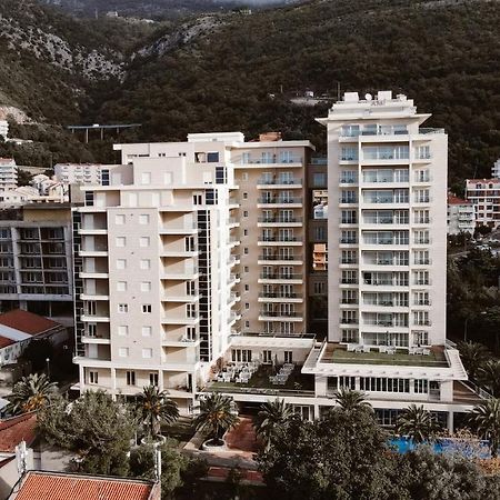 Hotel Ami Budva Petrovac Exterior photo