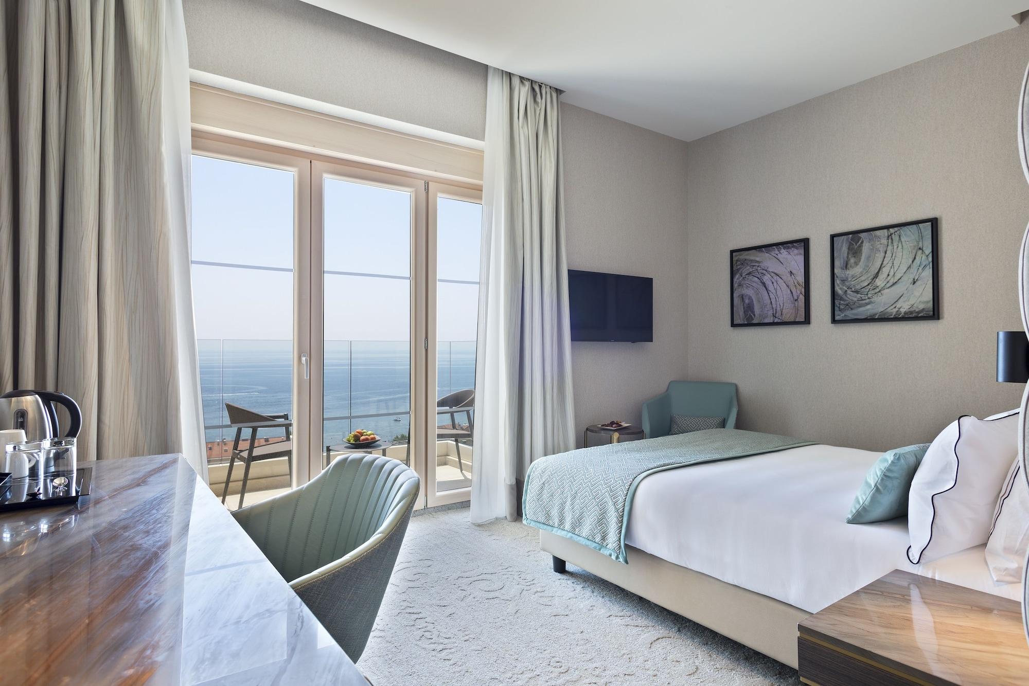 Hotel Ami Budva Petrovac Exterior photo