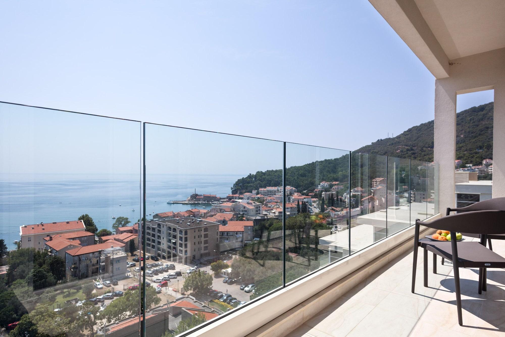 Hotel Ami Budva Petrovac Exterior photo
